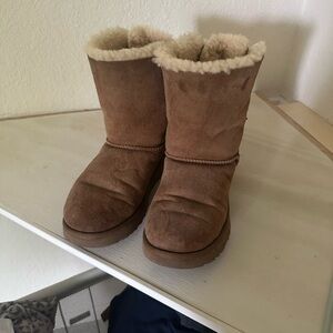 Uggs boots